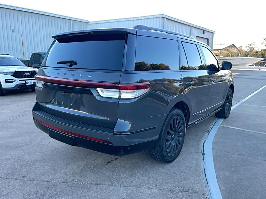 used 2024 Lincoln Navigator car, priced at $91,995