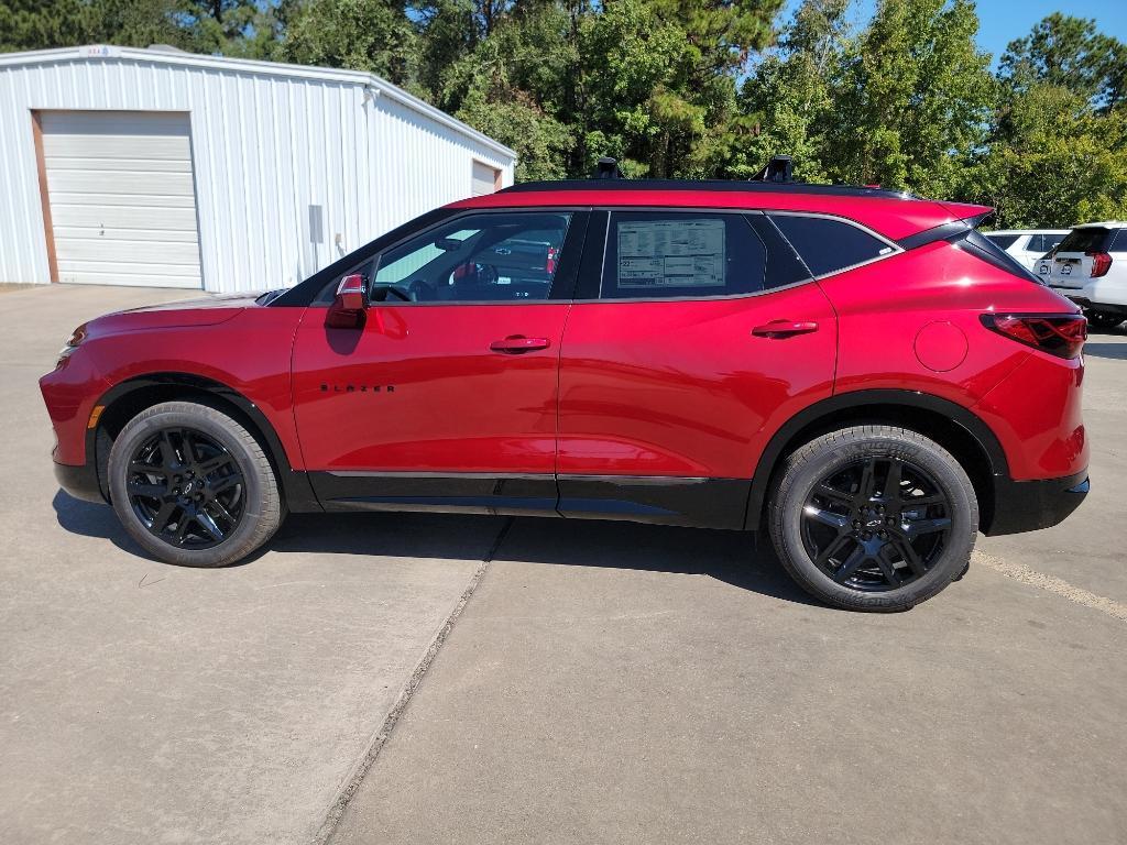 new 2025 Chevrolet Blazer car, priced at $45,564