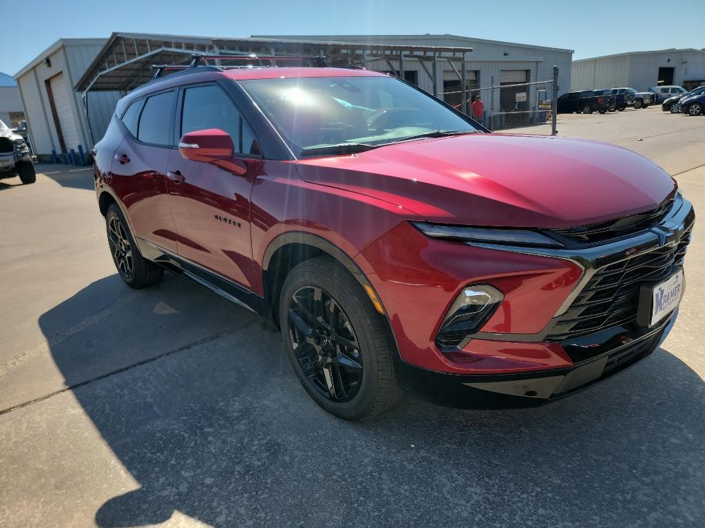 new 2025 Chevrolet Blazer car, priced at $45,564