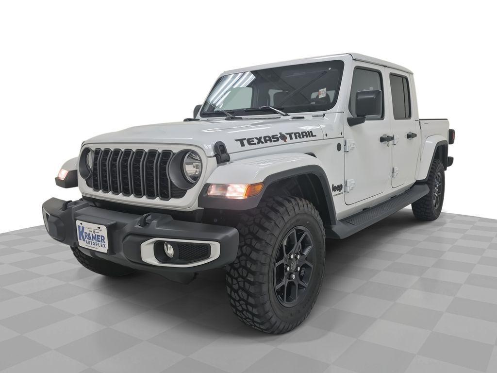 new 2025 Jeep Gladiator car, priced at $44,160