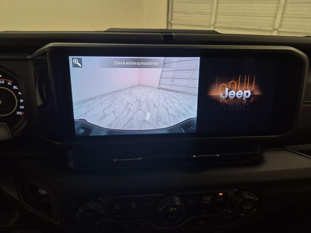 new 2025 Jeep Gladiator car, priced at $44,160