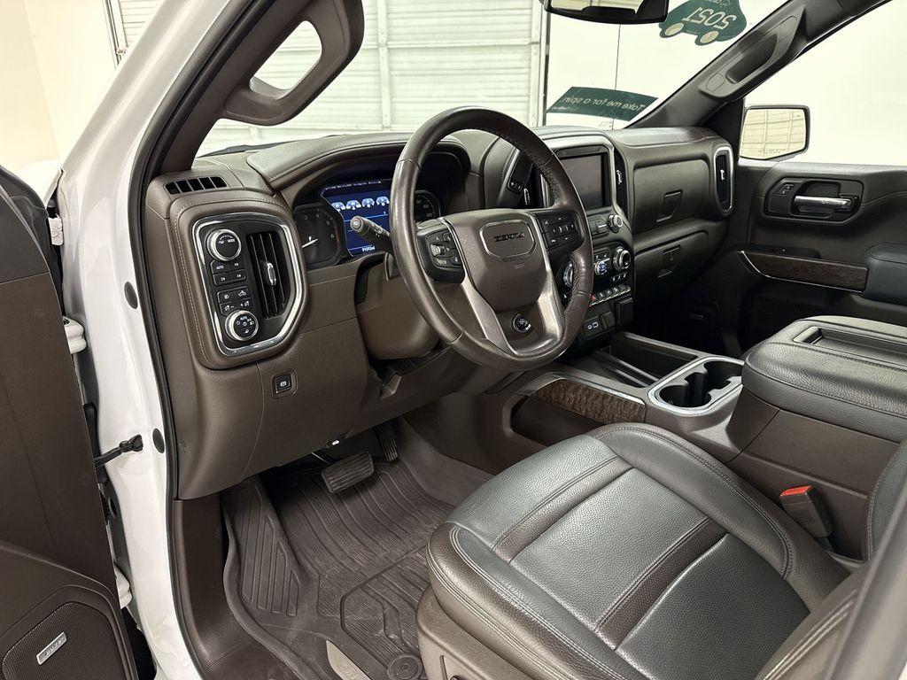 used 2021 GMC Sierra 1500 car, priced at $39,995