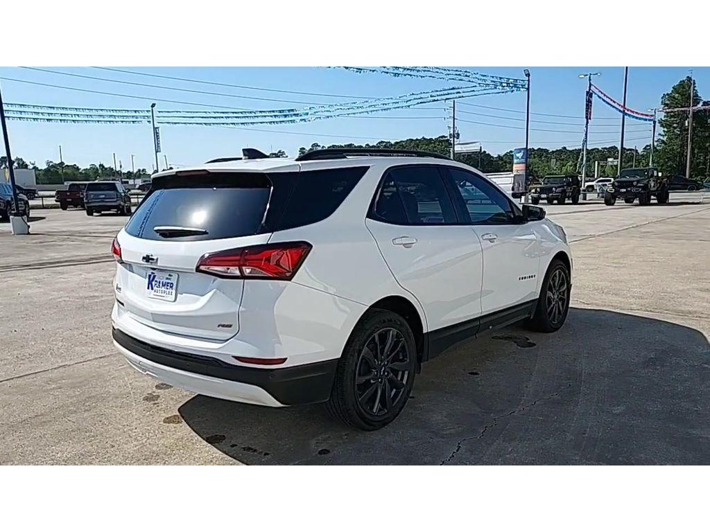 used 2024 Chevrolet Equinox car, priced at $28,990