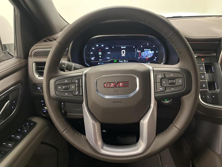 new 2024 GMC Yukon XL car, priced at $71,240