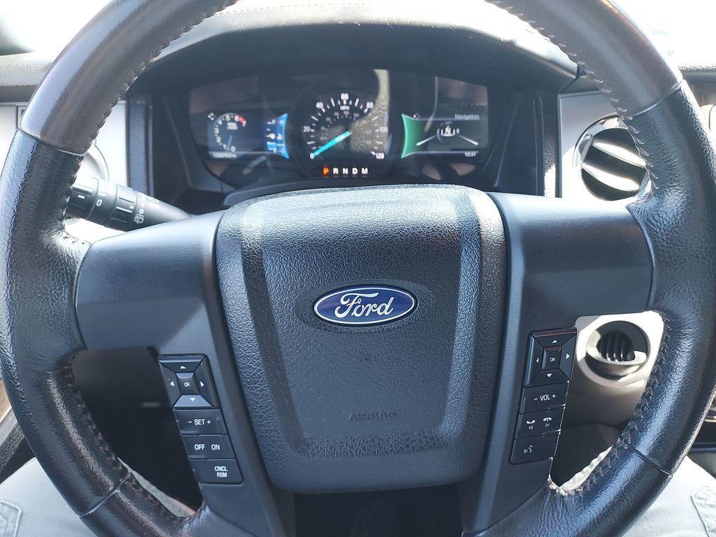 used 2017 Ford Expedition car, priced at $17,999