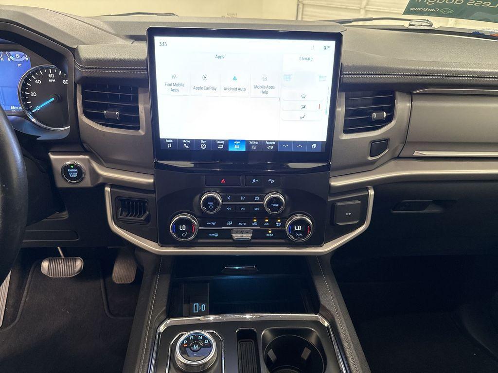 used 2022 Ford Expedition car, priced at $41,925