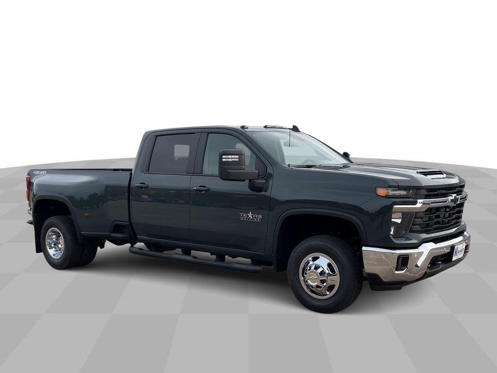 new 2025 Chevrolet Silverado 3500 car, priced at $73,132