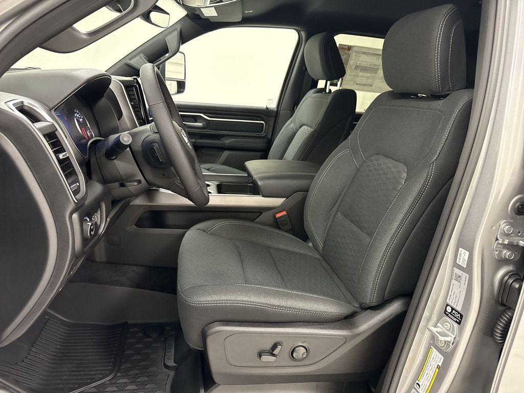 new 2025 Ram 1500 car, priced at $49,480
