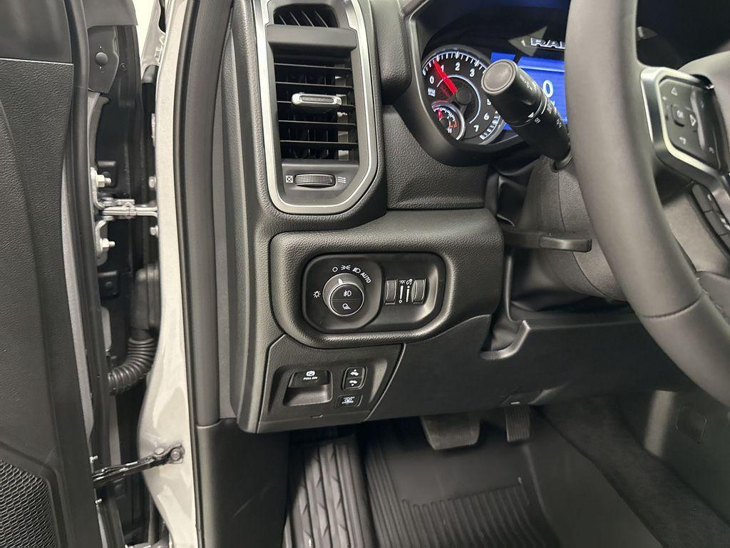 new 2025 Ram 1500 car, priced at $49,480