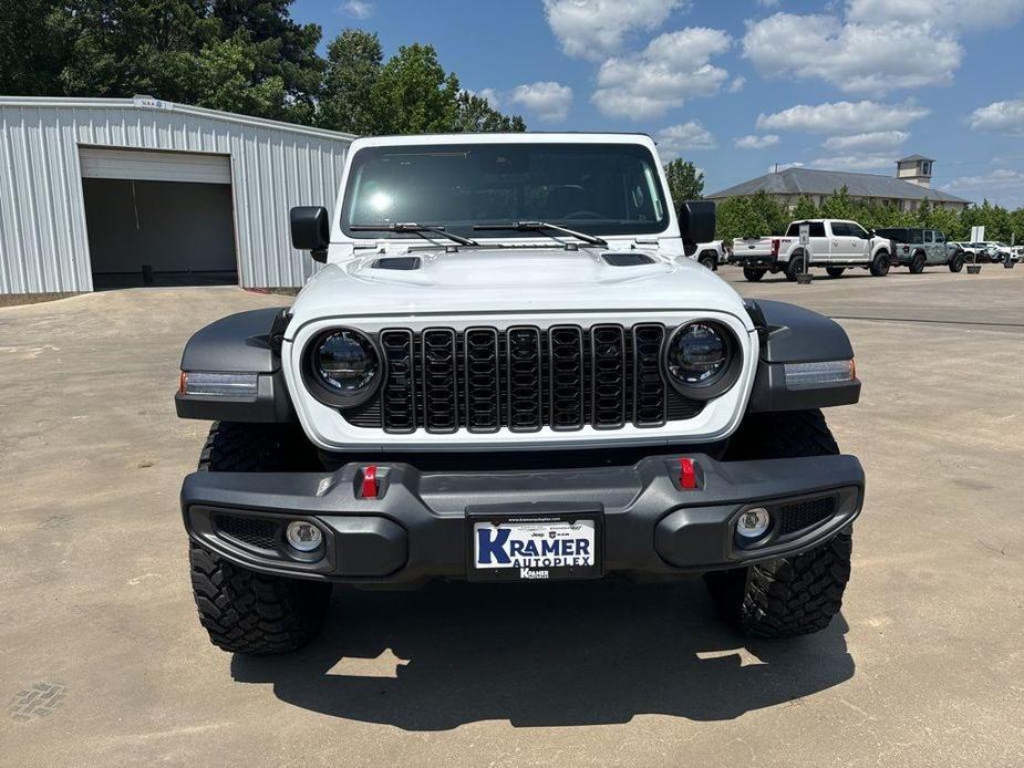 new 2024 Jeep Gladiator car, priced at $58,400