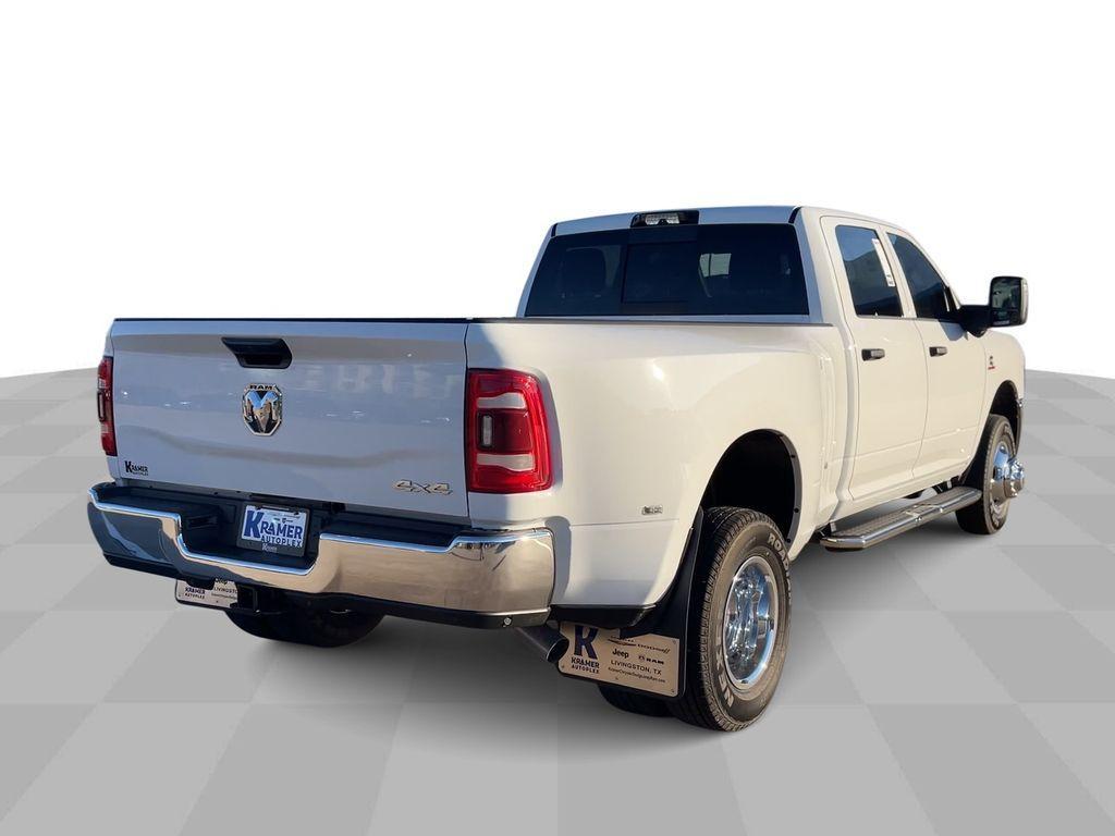 new 2024 Ram 3500 car, priced at $62,725