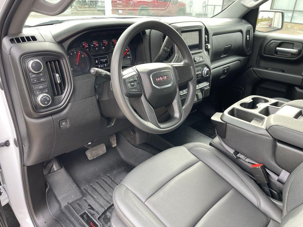 used 2023 GMC Sierra 1500 car, priced at $33,617