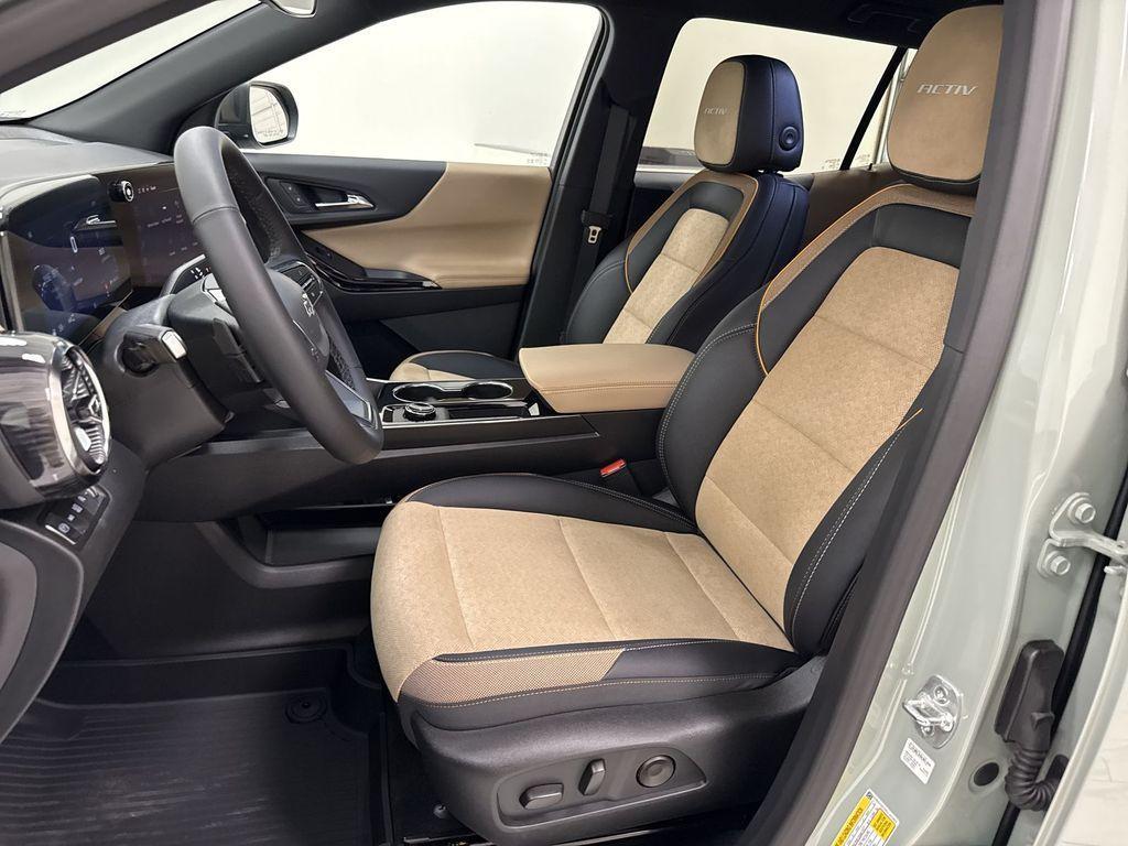 new 2026 Chevrolet Equinox car, priced at $34,815