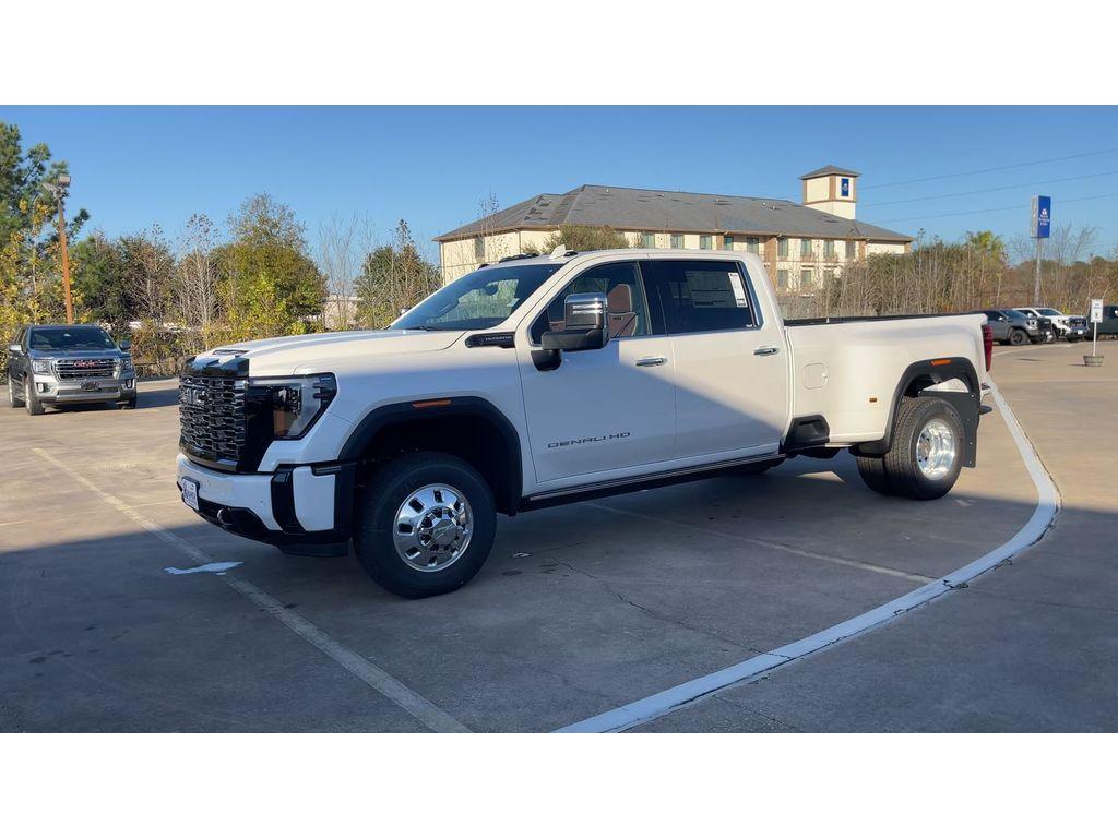 new 2025 GMC Sierra 3500 car, priced at $102,510