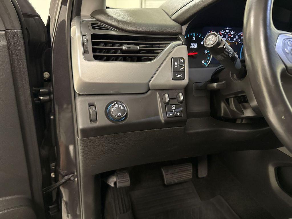 used 2017 Chevrolet Suburban car, priced at $22,553