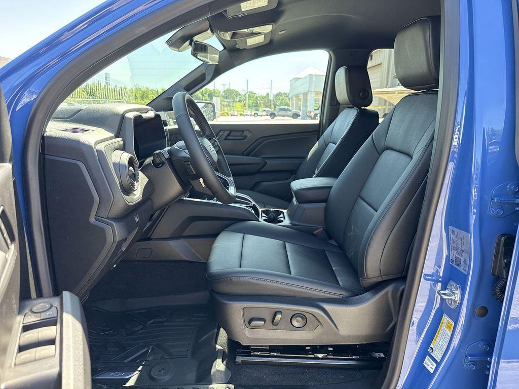 new 2025 Chevrolet Colorado car, priced at $42,350
