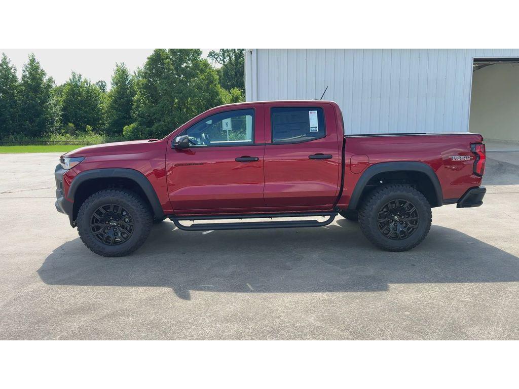 new 2025 Chevrolet Colorado car, priced at $42,295