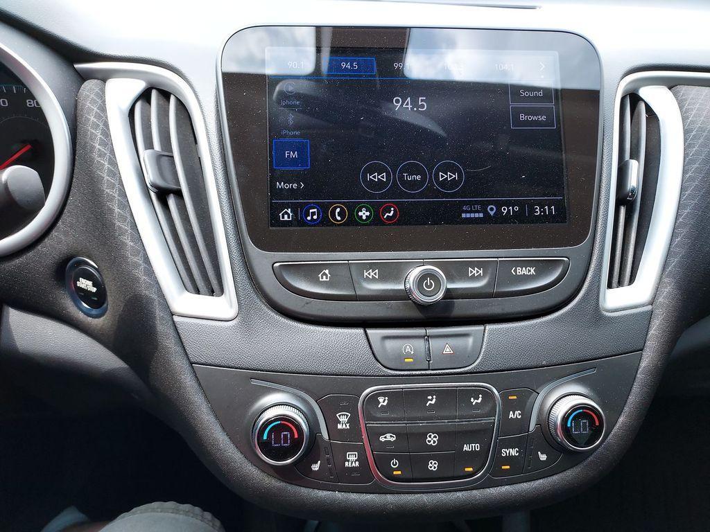 used 2022 Chevrolet Malibu car, priced at $17,800