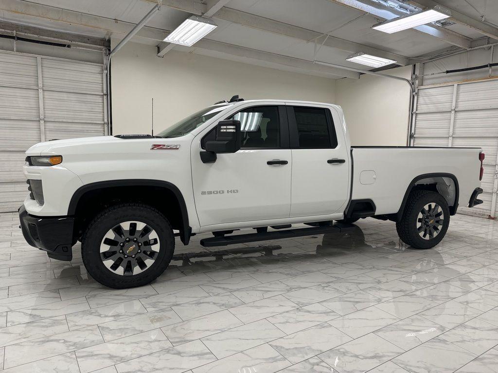 new 2024 Chevrolet Silverado 2500 car, priced at $60,305