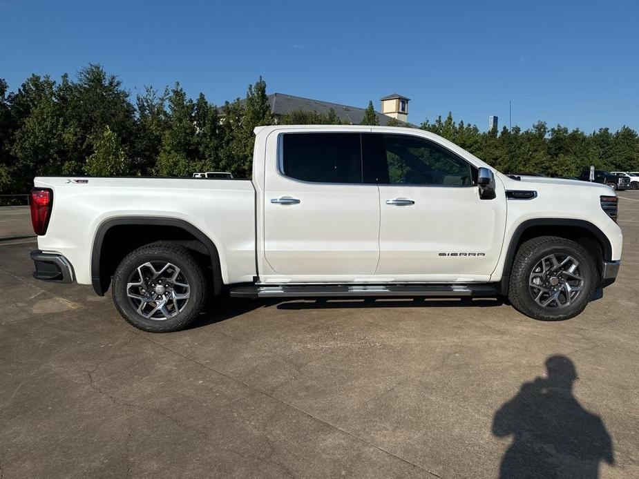 new 2024 GMC Sierra 1500 car, priced at $53,815