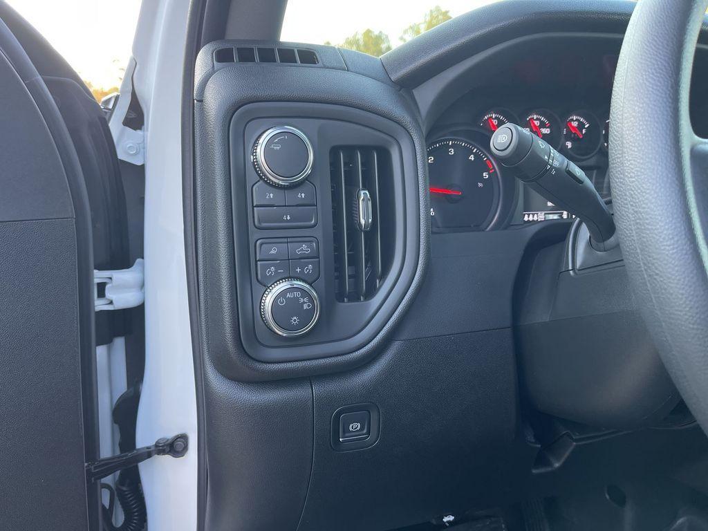 new 2025 GMC Sierra 3500 car, priced at $68,955