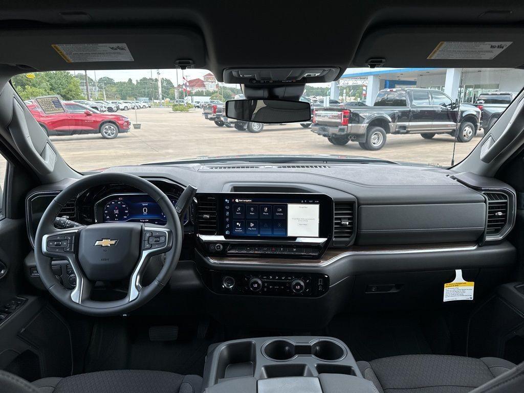 new 2024 Chevrolet Silverado 1500 car, priced at $44,905