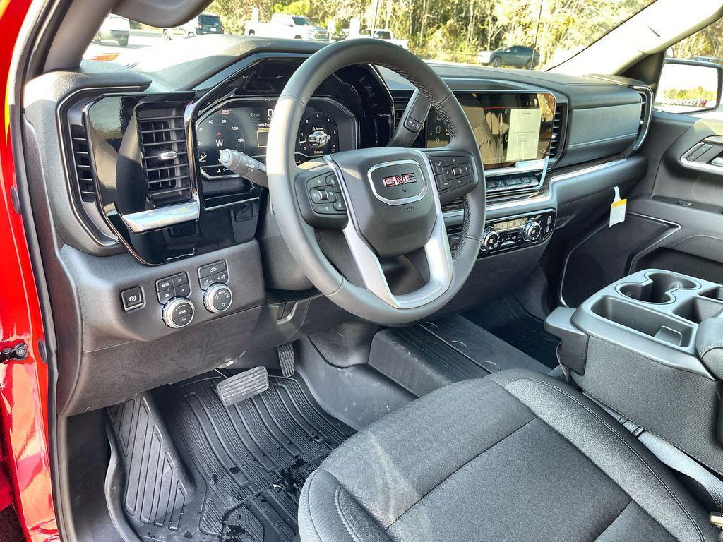 new 2025 GMC Sierra 1500 car, priced at $54,297