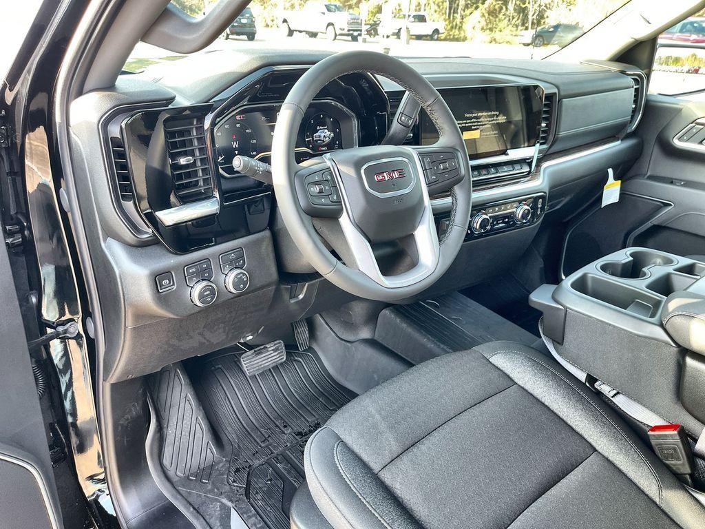 new 2025 GMC Sierra 1500 car, priced at $54,297