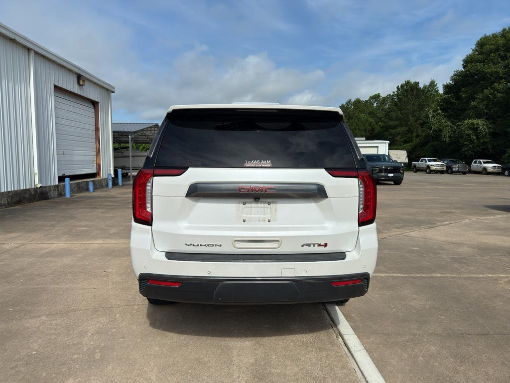 used 2021 GMC Yukon XL car, priced at $46,425