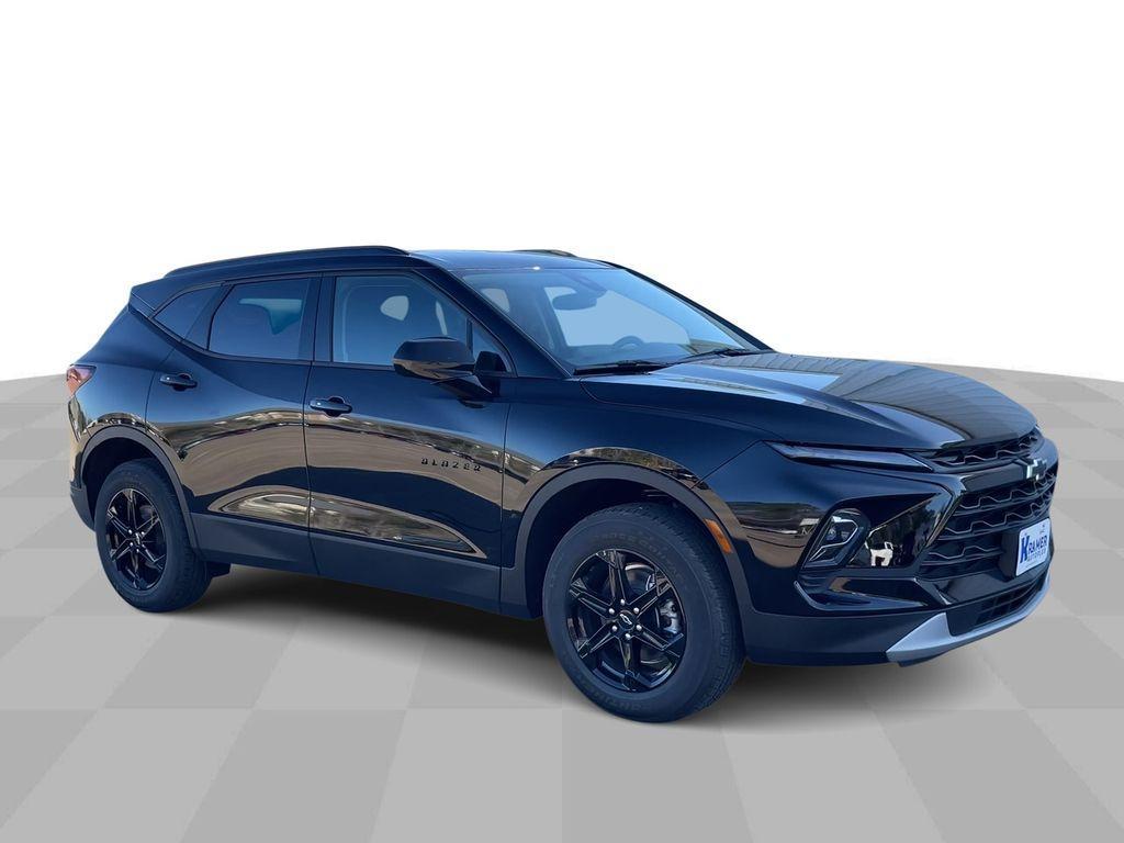 new 2025 Chevrolet Blazer car, priced at $36,598