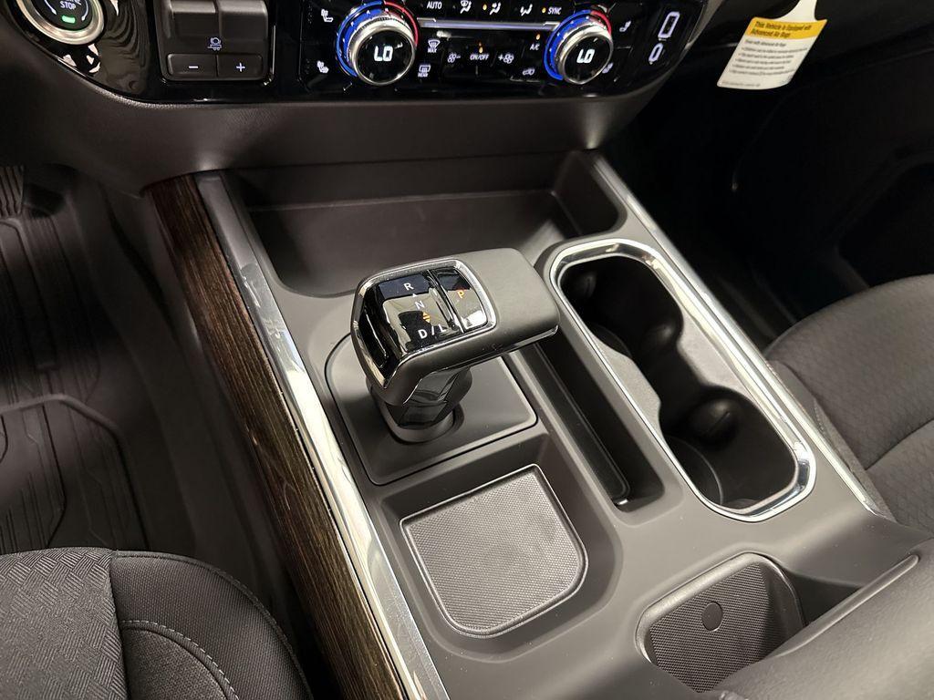new 2025 GMC Sierra 1500 car, priced at $53,695