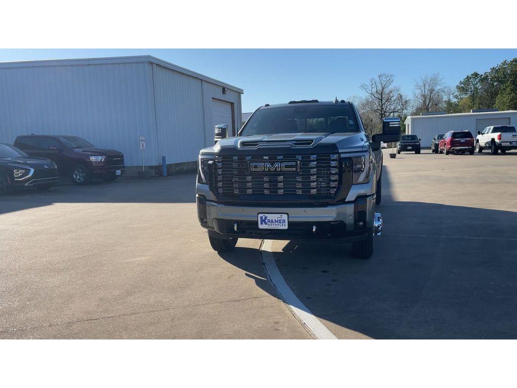 new 2025 GMC Sierra 3500 car, priced at $101,910