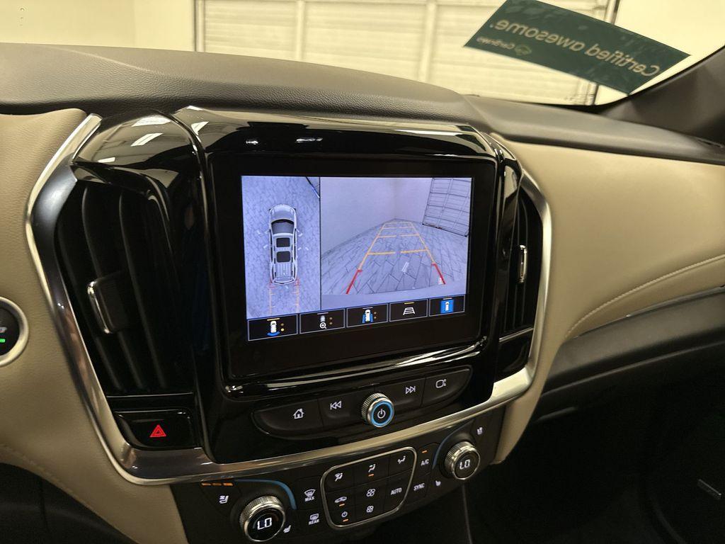 used 2023 Chevrolet Traverse car, priced at $36,950