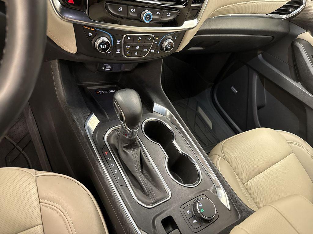used 2023 Chevrolet Traverse car, priced at $36,950