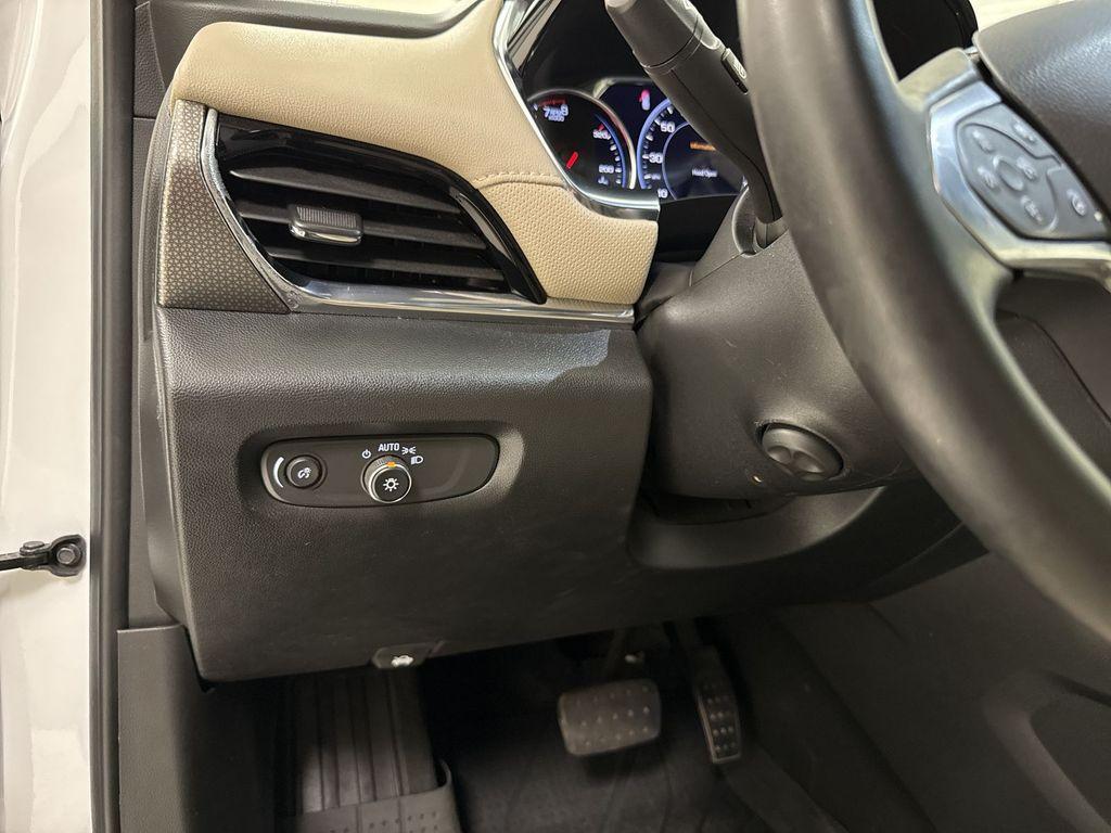 used 2023 Chevrolet Traverse car, priced at $36,950