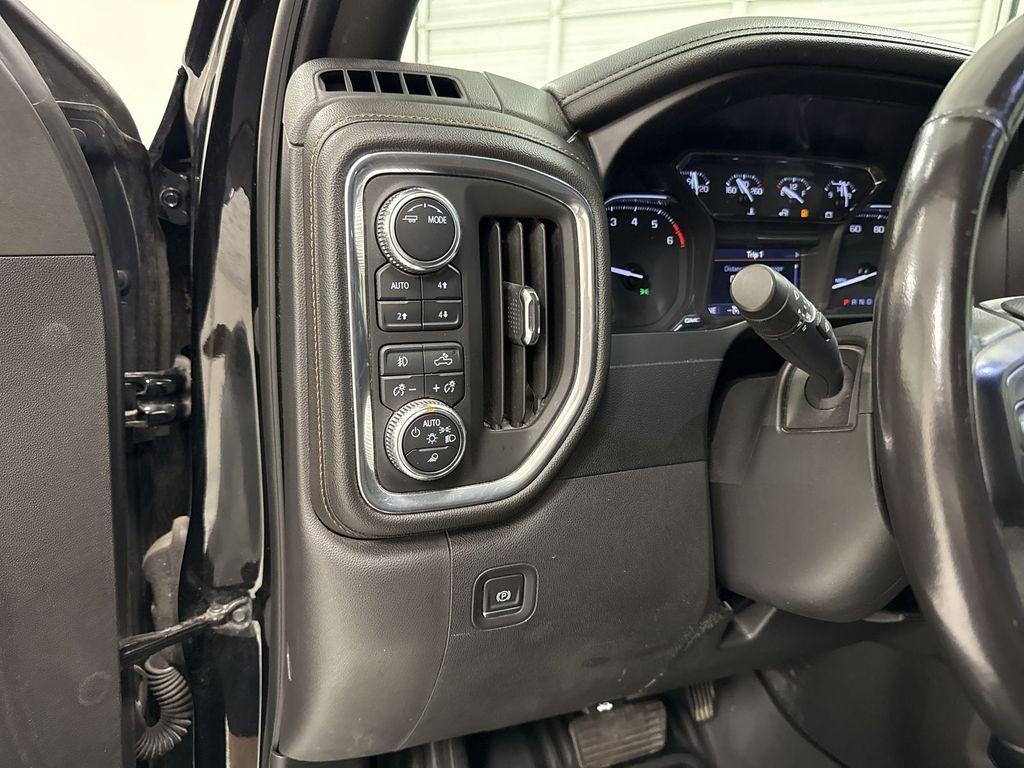 used 2021 GMC Sierra 1500 car, priced at $45,995