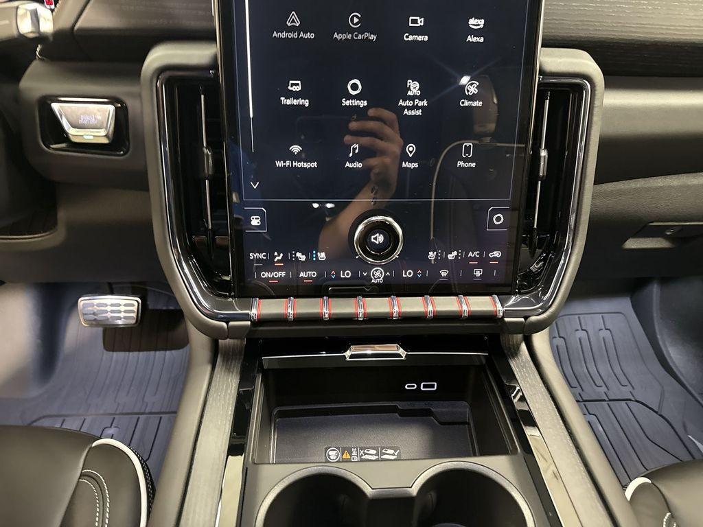 new 2025 GMC Yukon XL car, priced at $97,085