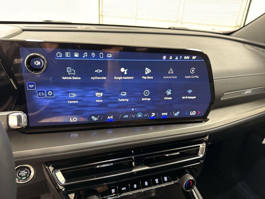 new 2025 Chevrolet Traverse car, priced at $42,175