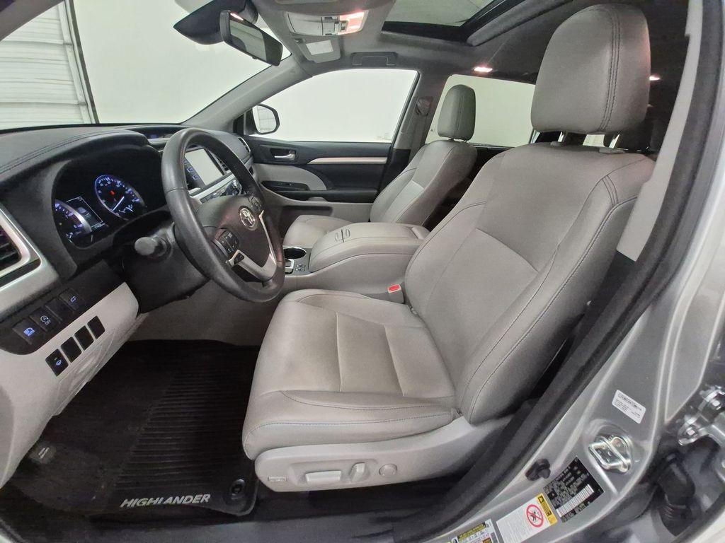used 2017 Toyota Highlander car, priced at $29,266