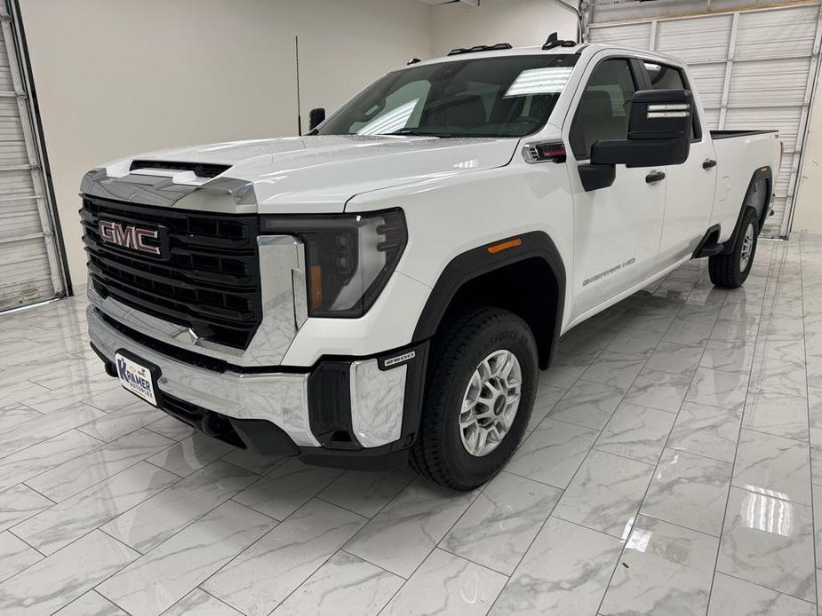 new 2024 GMC Sierra 2500 car, priced at $61,565