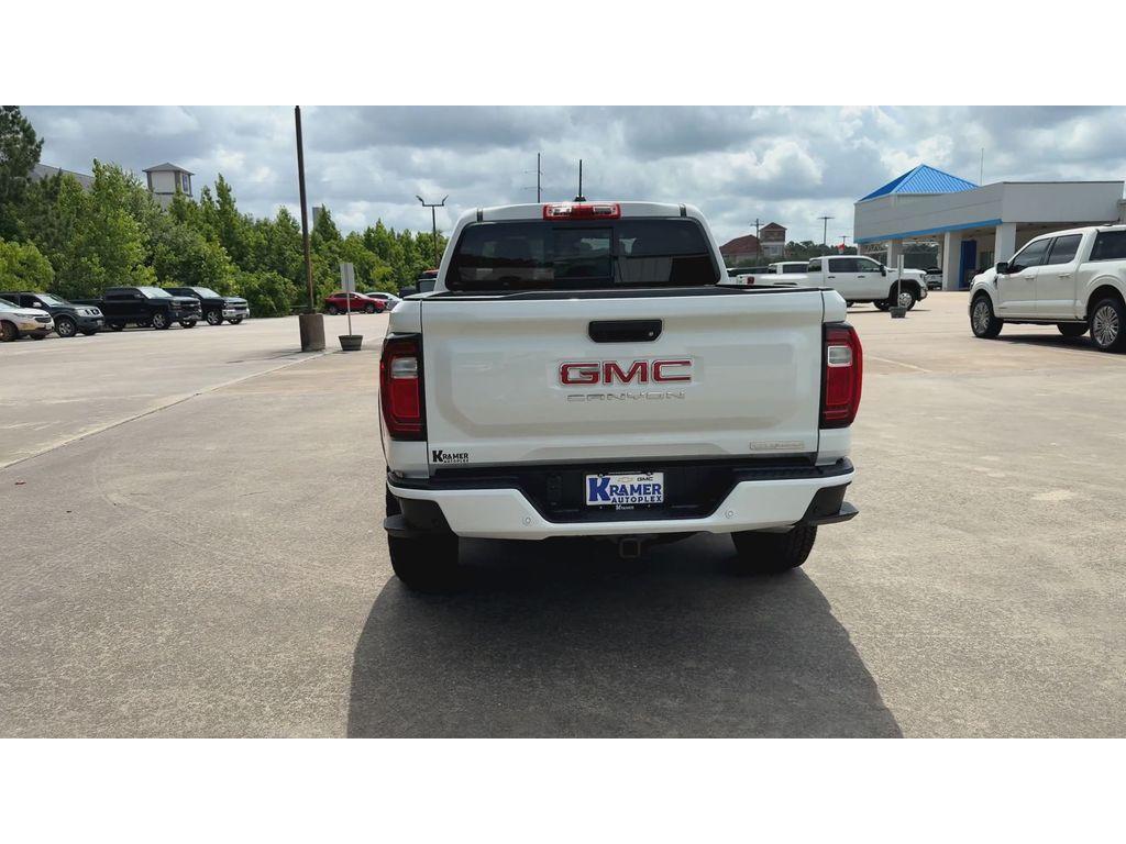 new 2025 GMC Canyon car, priced at $41,337