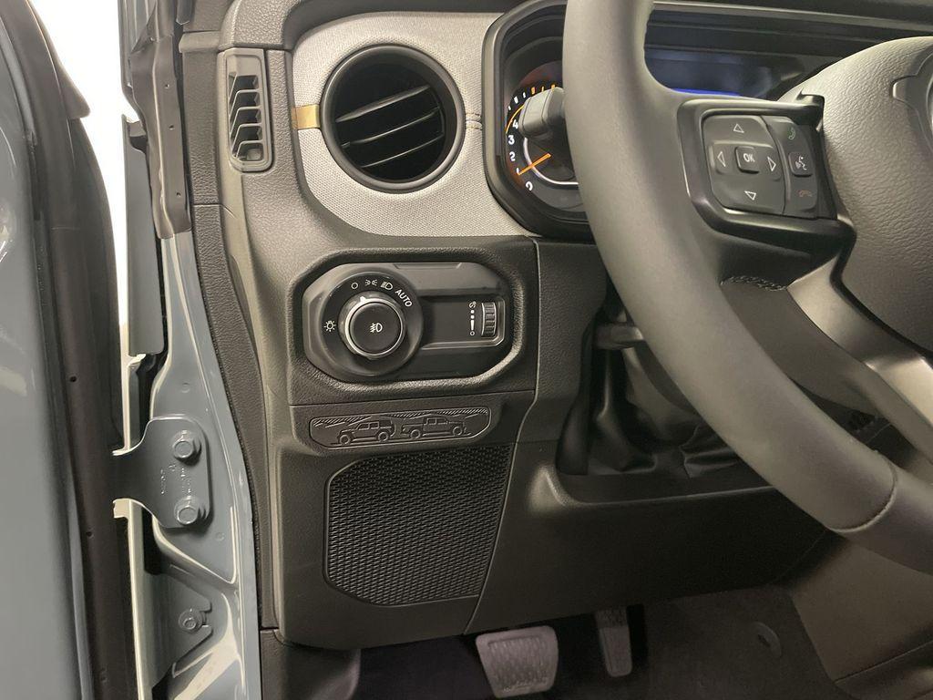 new 2025 Jeep Wrangler car, priced at $41,500