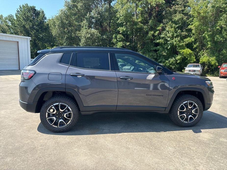 new 2024 Jeep Compass car, priced at $39,335