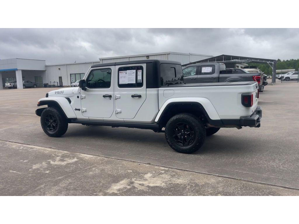 used 2021 Jeep Gladiator car, priced at $25,990