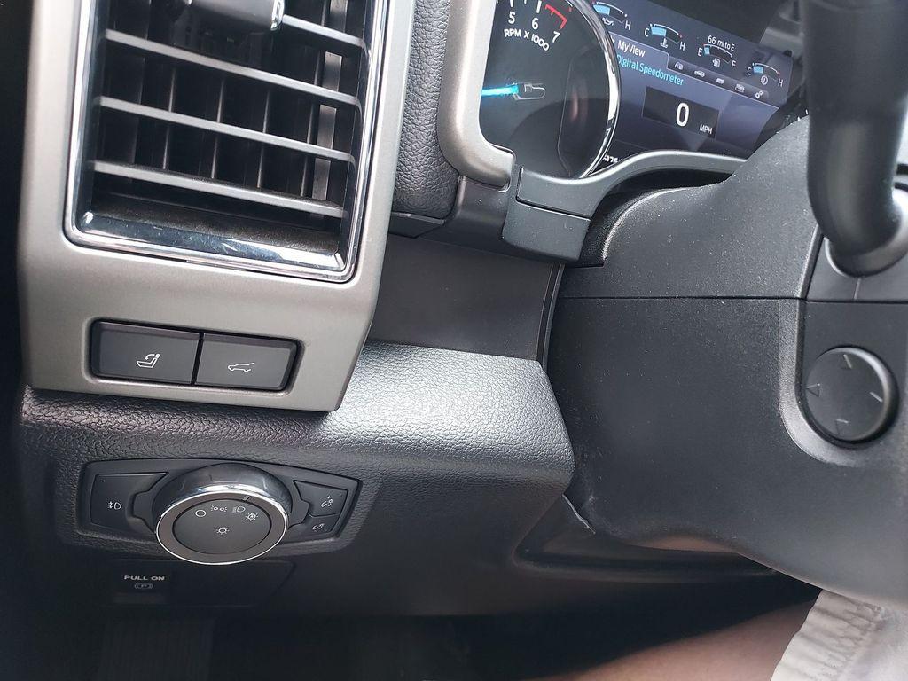 used 2020 Ford Expedition car, priced at $34,998