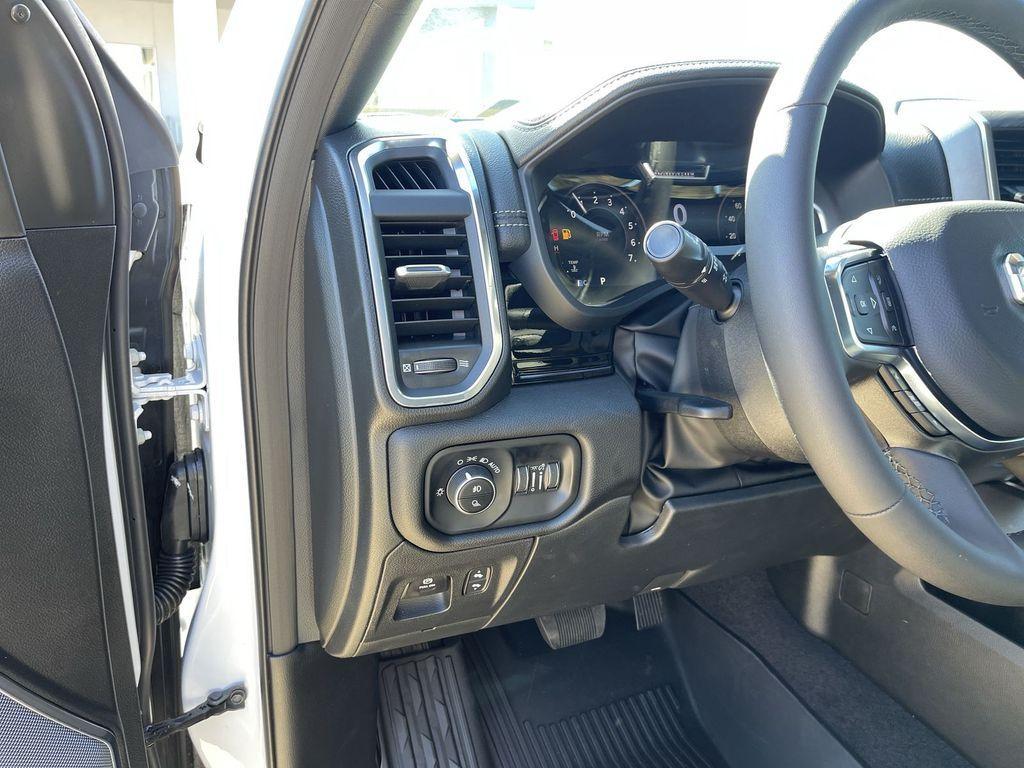 new 2025 Ram 1500 car, priced at $62,215