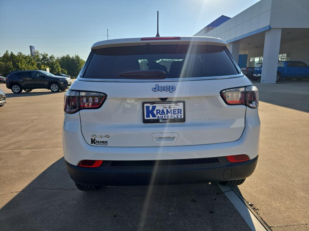 new 2025 Jeep Compass car, priced at $25,340