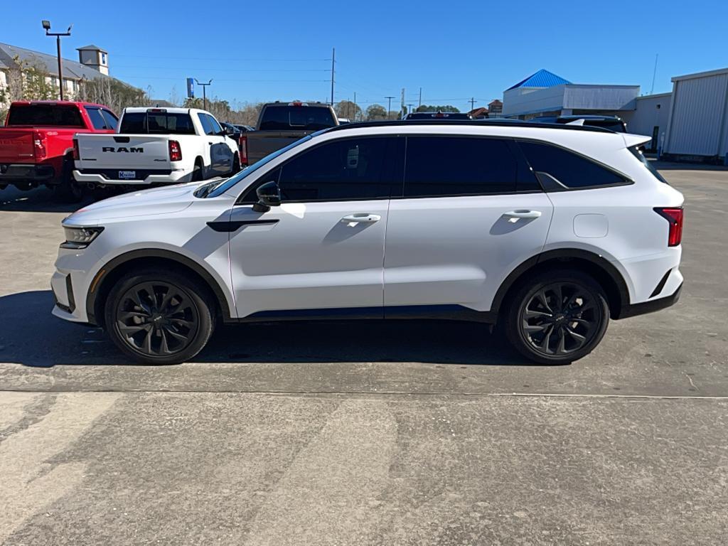 used 2023 Kia Sorento car, priced at $32,850