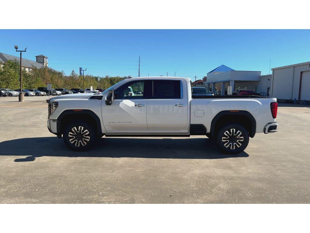 new 2025 GMC Sierra 2500 car, priced at $96,140