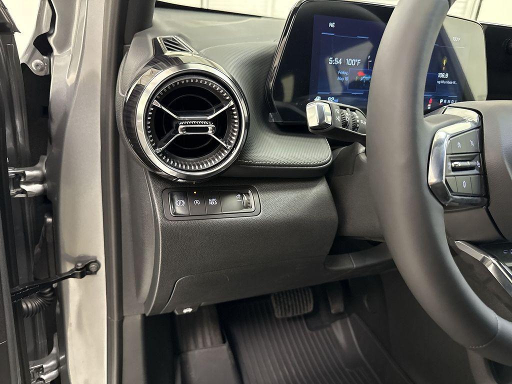 new 2025 GMC Sierra 2500 car, priced at $89,005